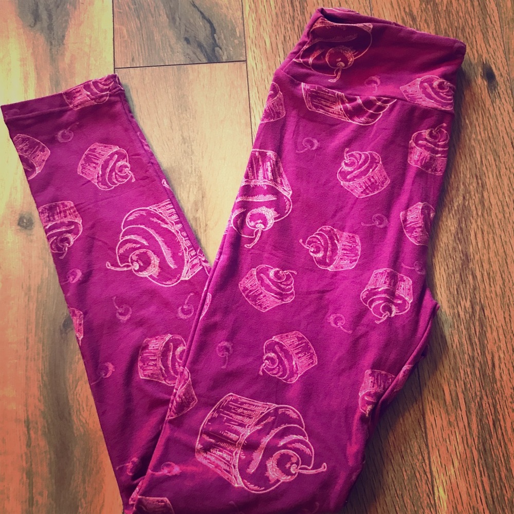 Lularoe Cupcake Leggings OS